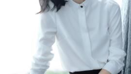 清晨打开窗户，看到一个邻居穿这秋装，简直让人目瞪口呆