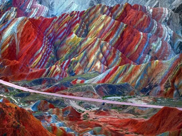 美了千年的甘肃，比新疆刺激，比西藏神圣！