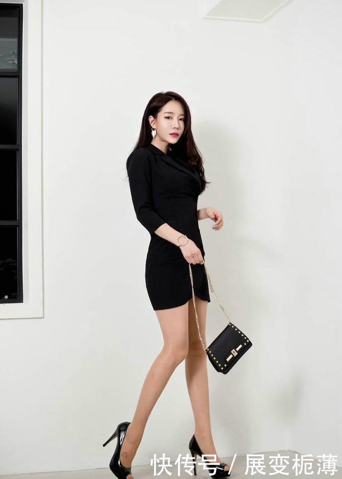 『气质』美女肤色超级得好,一款十分个性的露肩裙子很别具特色
