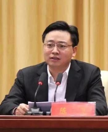 山东最年轻市长陈飞调任烟台 仕途起于青岛