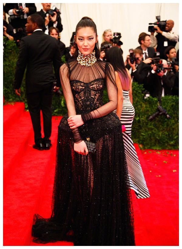 刘雯:魅力女神,身材完美诱人!