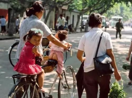  「镜头」老照片：1981年的杭州记忆，镜头下的纯净、朴实生活