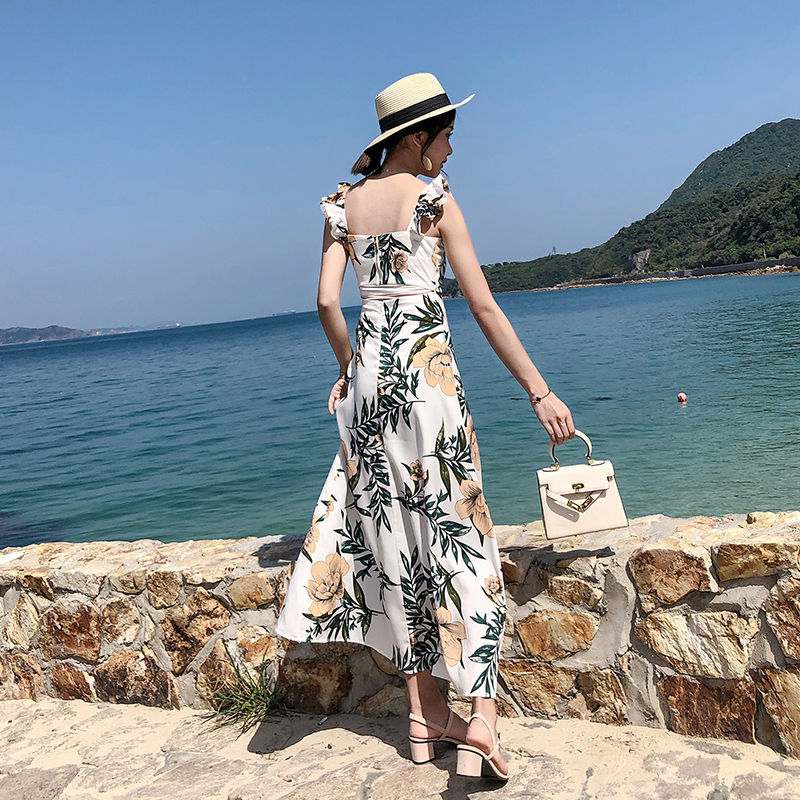 今年流行这样的“沙滩裙”，比比基尼还撩人，震撼所有人的眼球