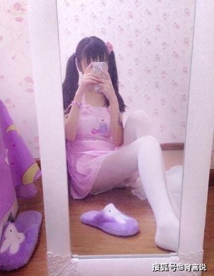 『认知』初中生的“私房照”，早熟程度超越我们的认知，网友：难以想象！