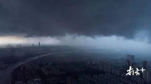  【天气】广东多地狂风暴雨来袭！未来几天将改变晴热“画风”