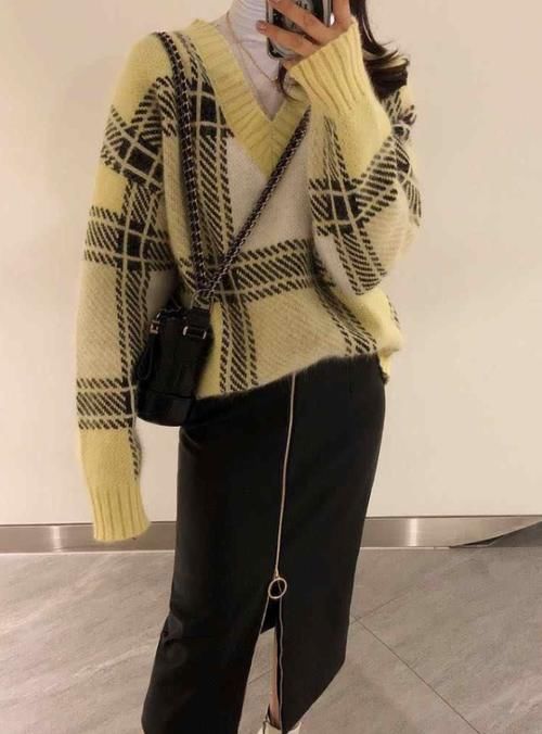 『深蓝色』学会针织衫的“3部曲”,一件就可以过完春天