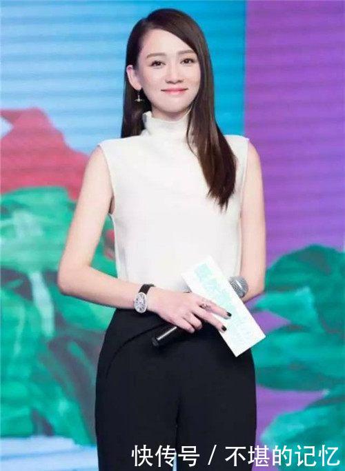 陈乔恩素颜现身, 网友直呼: 差别好大! 没了妆容加持还不如路人美