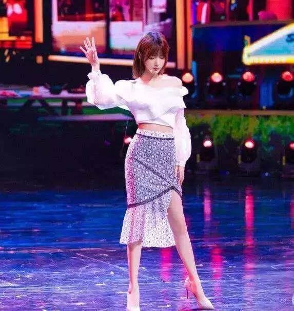 舞林大会救了毛晓彤，在这里看到了她的闪光点！