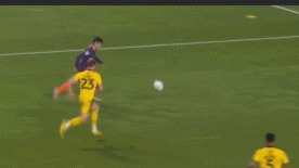 联赛杯-热苏斯头槌马赫雷斯破门 曼城3-0完胜晋级