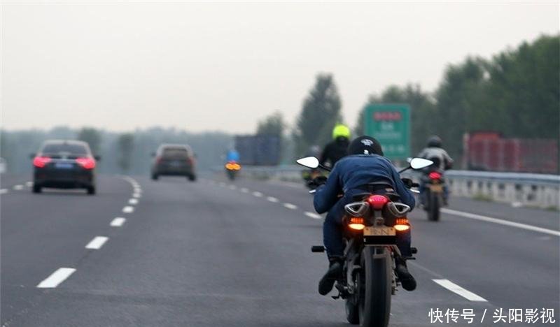 摩托车上高速不再是梦！新政策或将来临，收费标准让车主郁闷！
