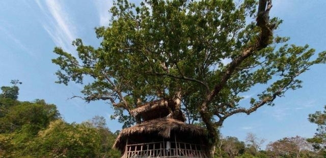 世上最危险的村庄，有的建在活火山上，有的建在悬崖峭壁上