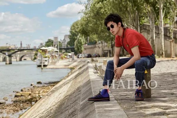 你的穿搭过时啦!跟戚薇、屈楚萧学最潮穿法，分分钟朋友圈点赞过