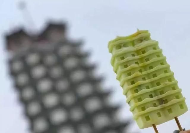 故宫新出的雪糕美上天！“带着雪糕去打卡”，你们真的太会玩了