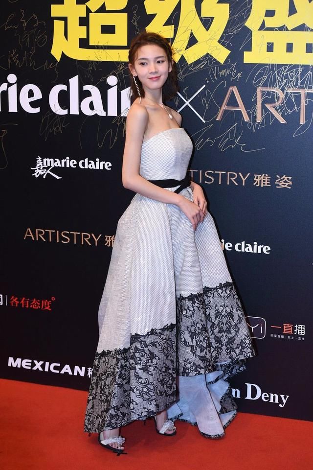 陈瑶目测80斤，穿XS码的衣服都大很多，这可咋办？