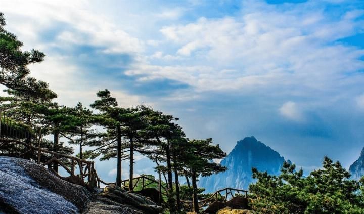 中国最值得去的4个景点, 每个景点都值得去2次以上!