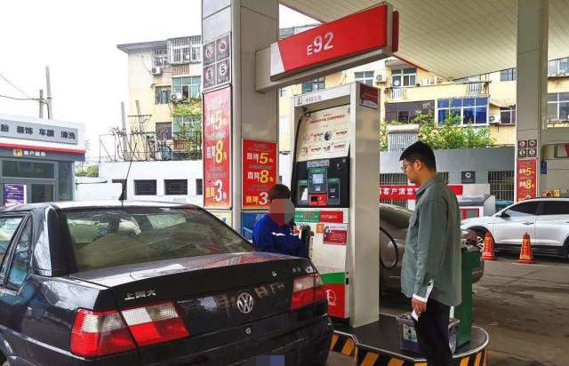  价格|为啥乙醇汽油的价格就要低？河南车主有话说，这根本就是歧