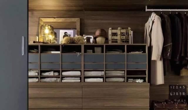  『精致』宅在家只能穿睡衣？精致女人就该拥有这样一个衣帽间！
