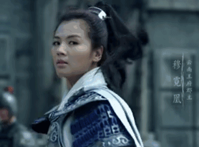 看完刘涛和余男的穿搭，你就知道什么叫做气场一米八了!