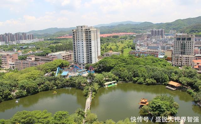  「GDP」中国最富的镇之一, GDP超三分之一地级市，10%国人用这里