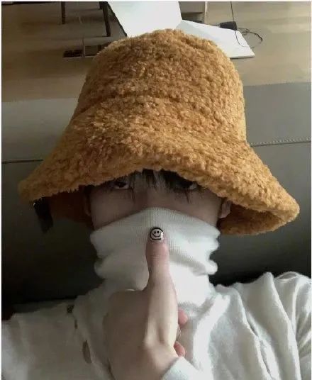  『美甲』种草鹅| 泫雅/Jennie/Lisa,同款美甲你Pick 谁？