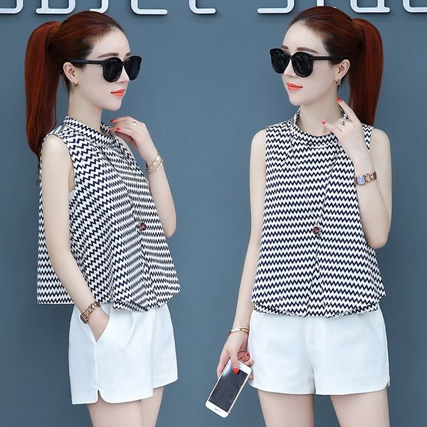 1米55的老婆，从不穿裙子，我给她买7套短裤套装，她穿特显高