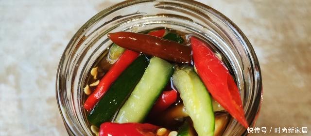 『特别』教你一个开胃又下饭的腌黄瓜,腌出的黄瓜清脆爽口,方法特别简单