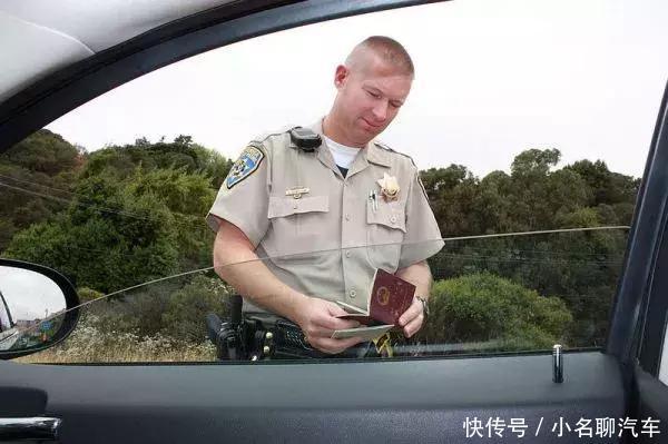 “国际驾照”在海外开车遭逮捕!中国大使馆发提醒:谨防骗局!!