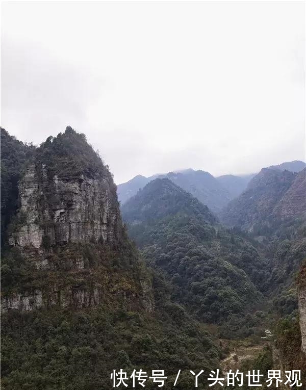 夹缝岩——这处藏匿于贵州大山深处的原始风景，竟然被我找到了