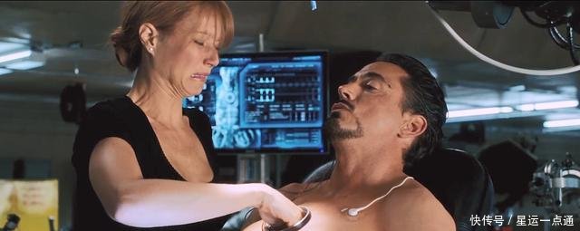 『看起来』《钢铁侠》中,唐尼胸口的洞是怎么来的制作方式让人意想不到