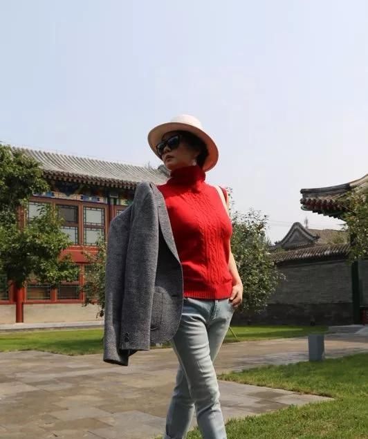  『女人』女人怎么穿搭才会显得,优雅女人味十足?