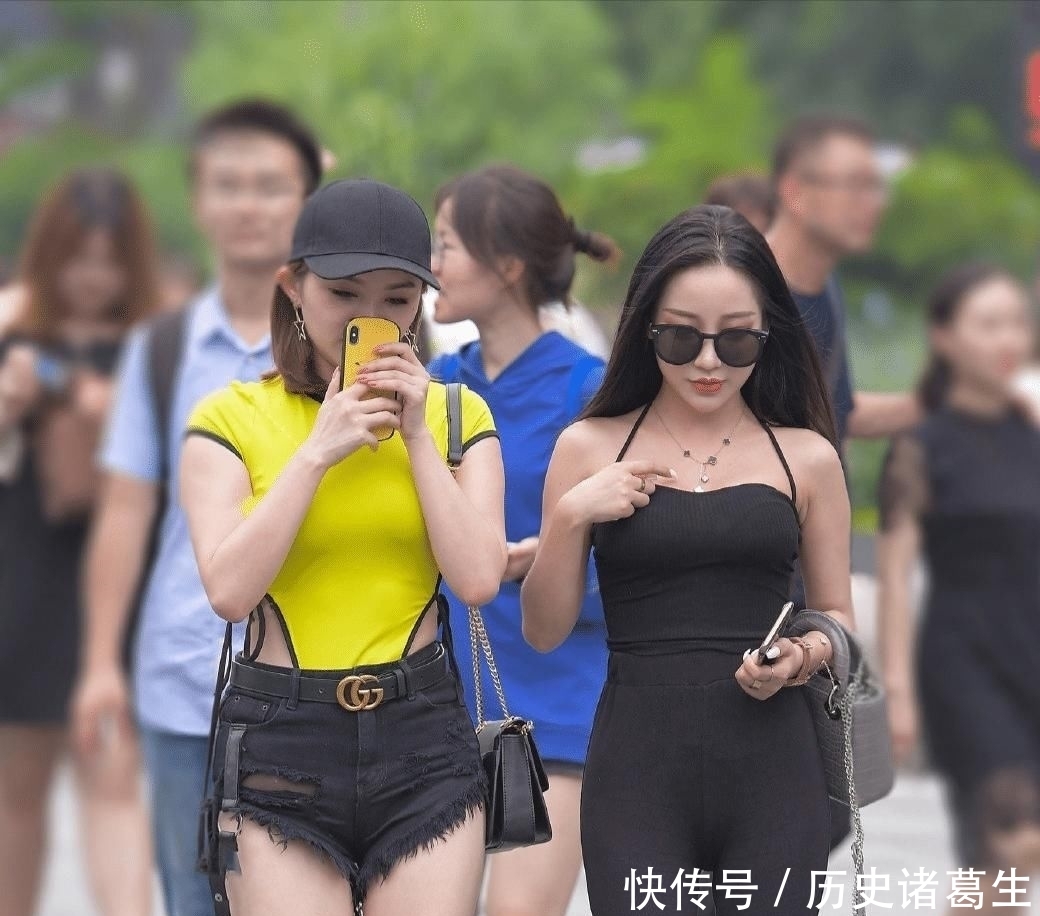  『增加了女』微胖身材也要穿出时髦感，单品选择更要有技巧，时尚造型凹起来！