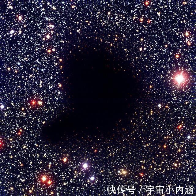 【发光的物体】这就是为什么我们看不到宇宙中第一批恒星?
