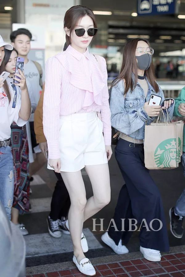 提问| 怎么穿粉色才能摆脱乡土感?她们教你穿出强大气场!