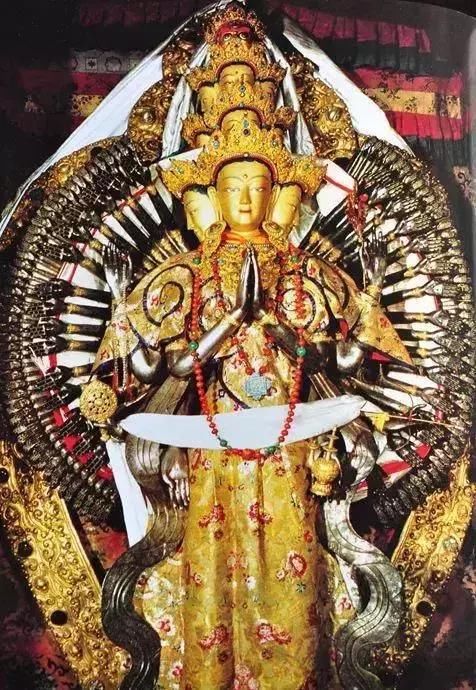 比故宫还壕的宫殿：厕所300年不打扫，最好的藏传文玩都在这儿