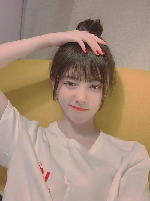 『关系』每刻美丨美甲与春日甜品的甜蜜关系