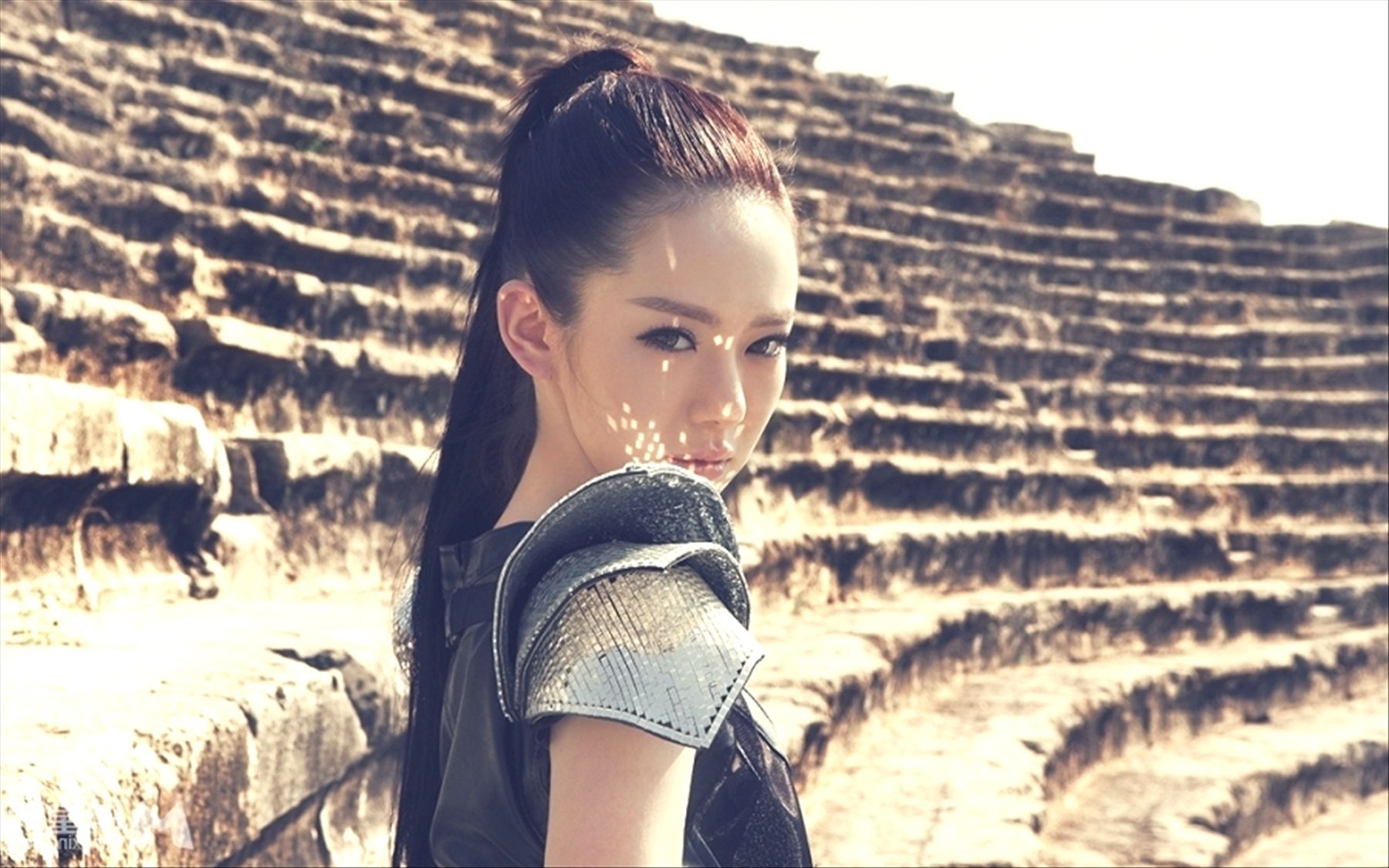 戚薇:霸气女王性感诱人，不平凡的气质你见过吗?