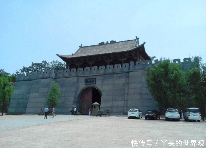 中国最“失败”景区, 因几处仿古建筑就收60门票费, 如今成空城无