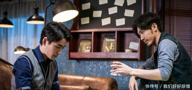 网友偶遇朱一龙白宇吃小龙虾,一同现身何炅爸