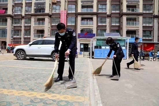  迎接：西藏移民警察组织丰富活动迎接“五四”青年节