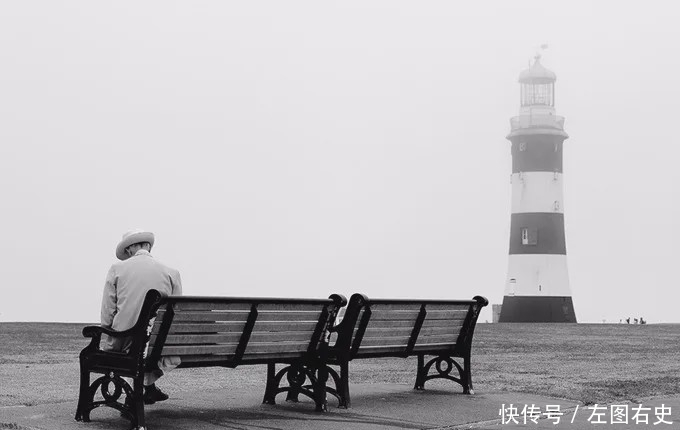「摄影师」对摄影师而言,摒弃色彩会让视觉效果更加纯粹