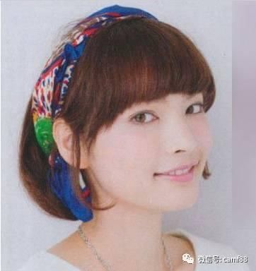 好看的短发扎法与发饰搭配,戴上立刻充满造型感!