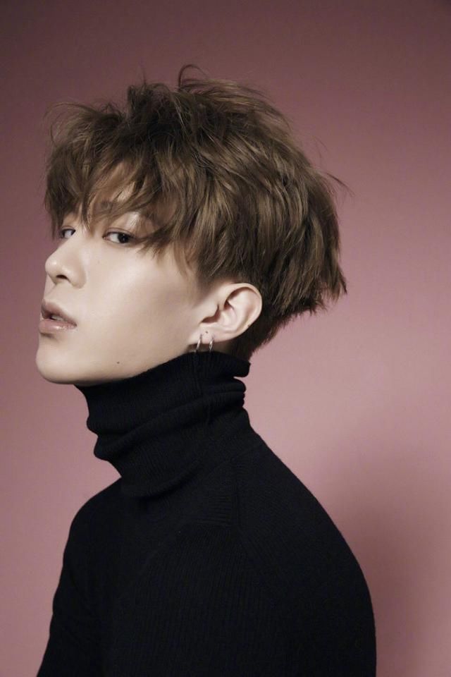 爆炸八卦新闻！章子怡替身爆料范丞丞真实身份，网友：没下限