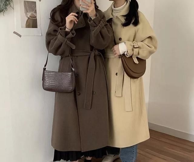  「柔软」早春穿搭:大衣+裙子最全穿搭指南,让你美出新高度!