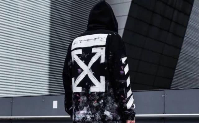  【Off】Off White又被举报“抄袭”了…这次像Givenchy