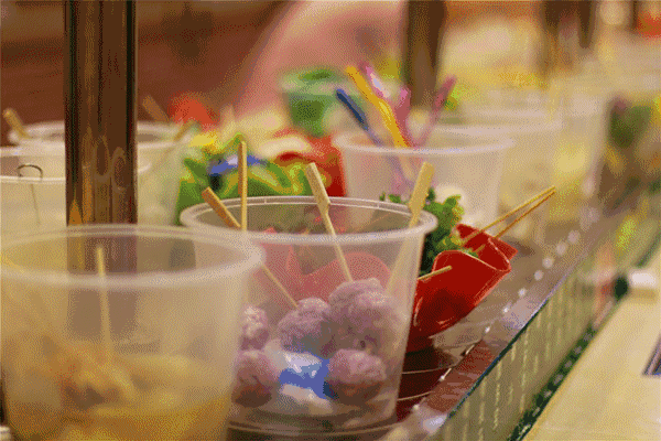 老乡鸡收购武汉永和，星巴克推外卖，餐饮品牌如何笑到最后