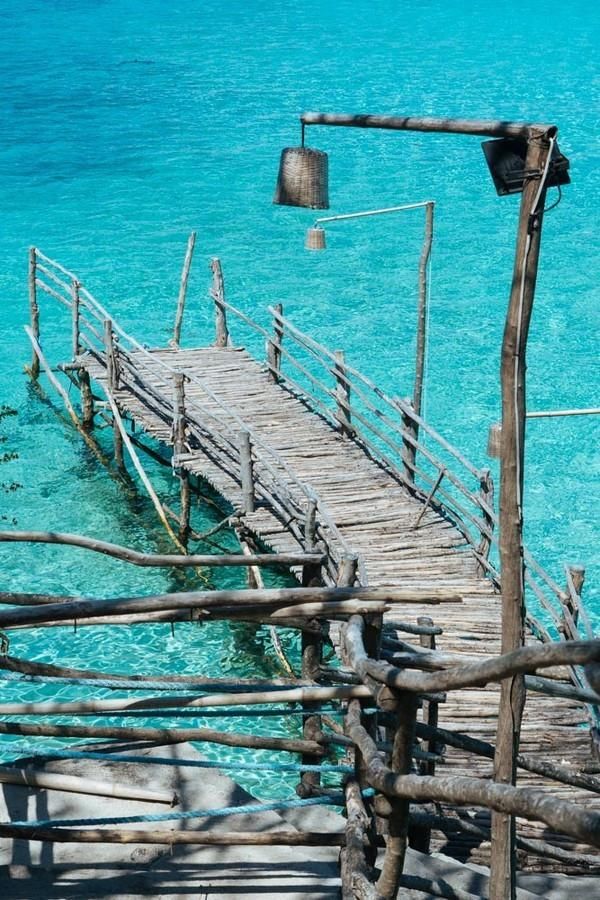 “廉价版”的马尔代夫，海水堪比翡翠，你去过吗？