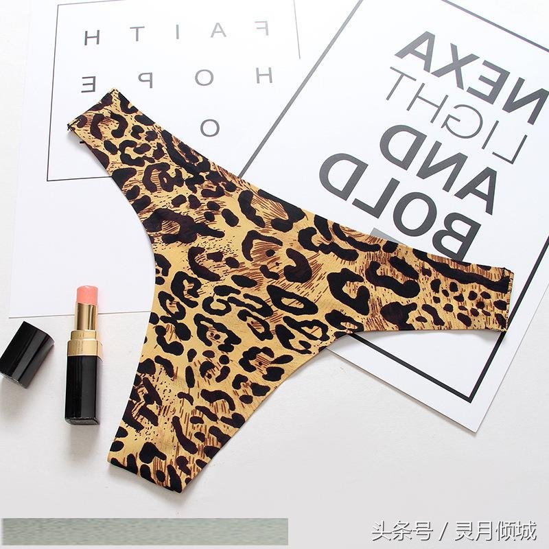 打造女人立体臀,只穿性感“三角裤”,彰显您的气质与魅力