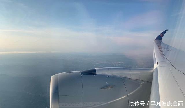 『适合』打卡南航A350墨镜侠!明珠经济舱太适合大长腿,座椅间距有1米宽