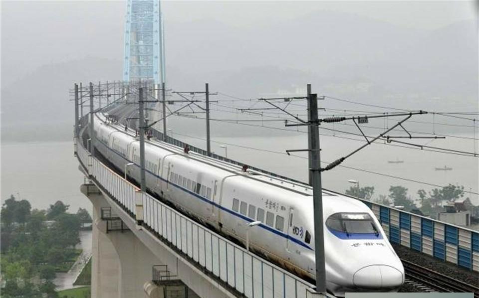  高铁@中国最“牛”县城，刚拿下34亿项目，如今又要建高铁高速机