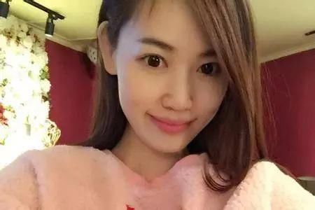 表面傻乎乎的王宝强背后究竟藏着多少秘密为何